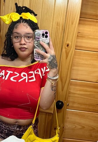 Boston Female Escort (20) — flirty conversation & soft-body vibes - 1