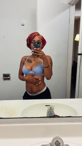 Omaha Female Escort — Petite lightskin, incalls & outcalls - 1