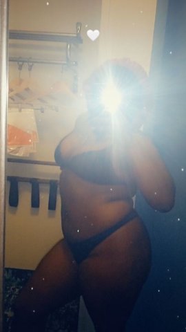 Milwaukee WI Female Escort — Incall & Outcall with Shay - 1