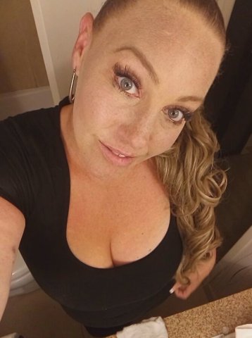 North Bay Female Escort — Alannah (Outcalls w/ $20 deposit) - 1