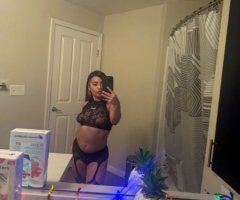 4'10 Latina—Spanish  Facetime Verify, Outcalls & CarPlay - Image 6