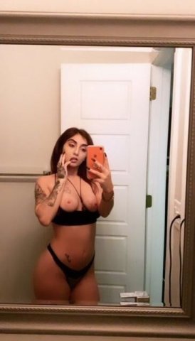 St. Louis MO Female Escort — VIP in-call, out-call, car meets & hotel visits - 1
