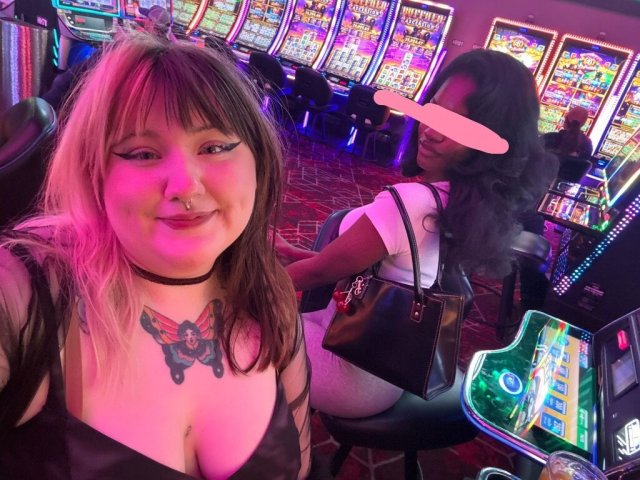 Milwaukee Threesome — doubles, girlfriend experience & dominatrix - 1