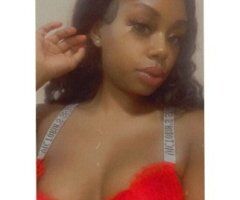 Everett WA Female Escort — Unrushed, deeply intimate moments - Image 3