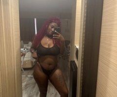 Charlotte Thick & Pretty Female Escort — natural body - Image 3