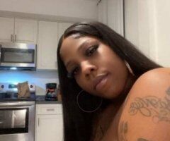 Long Beach escorts - (Incalls only) Long Beach CA BBW Escort — 4'11 natural curves