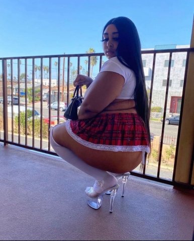 Bianca (23) — NYC Female Escort, Outcall Specials Tonight - 1