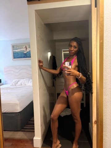 Denver Liberian Babe Escort — Deja (22) - 1