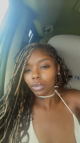 Kansas City, MO Female Escort — Fun Nights - 1