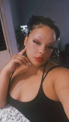 Portland OR Female Escort — Call me now - 1