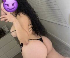 Hola, estoy paseando en Dallas — lista para conocer chicos serios - Image 3