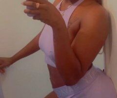 Discrete Bronx Female Escort for Gentle, Established Men - Image 5