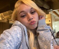Portland Pleasure Princess Outcall — Tight grip & Funsize Snow White - Image 3
