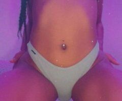 San Fernando Valley escorts - Petite Pound Cakes — 28 Full Service