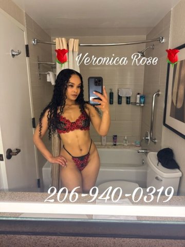Veronica in Annandale — sultry female escort appointments - 1