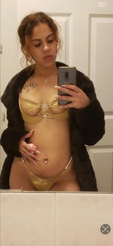 Missoula Montana Female Escort — Taste/Custom Sex Requests (25+ only) - 1