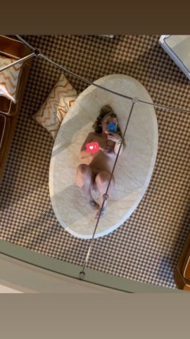 Manhattan Thick and Fine Female Escort — Wet & Ready - 1