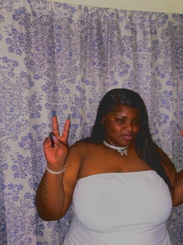 Jacksonville BBW Escort for Outcalls — Wet Blowjob & Throat-Work - 1