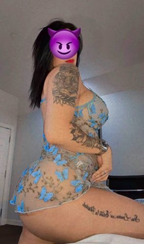 Latina lista para complacerte — 23, masajes y final feliz (sin policía) - 1