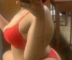 In-Calls Slim Thick Light-Skin Female Escort — Wilmington DE - Image 5