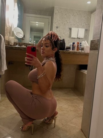 Yuma, AZ Fantasy Custom Content & Nuru Massage (Incall) - 1