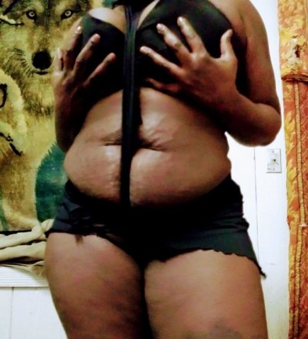 Montgomery, AL In-Call + Outcall Sessions — 31-Year-Old Single Mom - 1