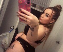 Everett escorts - Everett WA Thick Curvy Greek Escort — Ask About My Duos