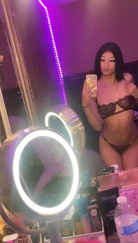 Inland Empire CA Slim Baddie Escort — Outcalls + FT Shows Tonight - 1