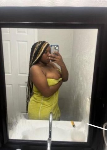 Norman OK Thick Brown Skin Female Escort — Outcalls, Content & FT Shows - 1