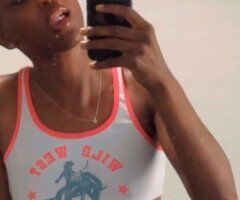 Las Vegas escorts - Las Vegas Female Escort — Natural slim athletic look, incall/outcall (no anal)