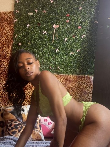 Oakland East Bay Fantasy Here — incalls & outcalls (23) - 1