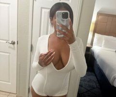 Long Beach escorts - Long Beach CA Petite Female Escort — Car & Outcall
