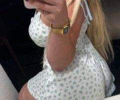Viki, rubia grande — disponible en Denver para encuentros - Image 2