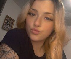 Manhattan Female Escort — FaceTime show, no bare - Image 2