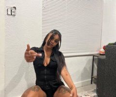 Little Rock, Arkansas Female Escort — paid dates, nude massages, private parties - Image 4