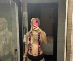 Baltimore escorts - Bubble Butt Creamy Kitty Blonde Bombshell (Baltimore)