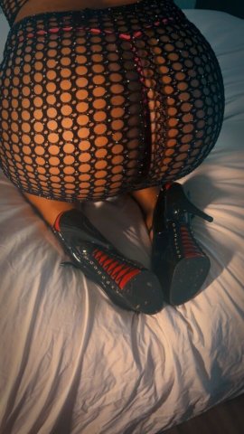 Louisville Incall Only Just Turned 18 — 2 & 3 Girl Specials - 1