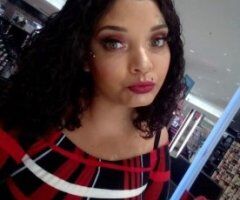 Palm Springs CA Female Escort — Tight Grip Soaker Tongue-Top Notch - Image 3
