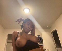 Detroit escorts - Detroit, MI — Carmel (OnlyFans) Thick, Curvy Escort for FaceTime & Custom Content