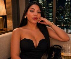 West Palm Beach FL Curvy Latin Woman — Discreet Sensual Companion - Image 2