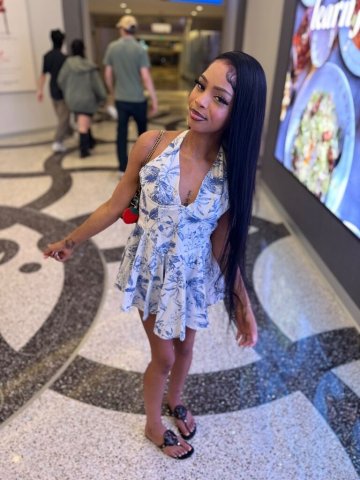 2 Girls QV Special Throat Goat — Facetime Shows in Orange County, CA (21) - 1