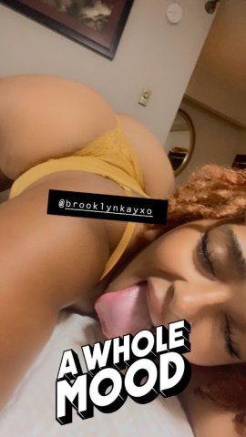 Northern Virginia Female Escort — GFE, roleplay & fetish play - 1