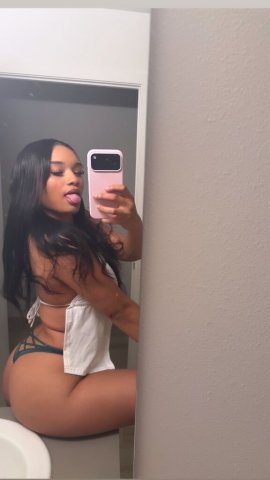 Tacoma WA Puerto Rican Bombshell — In-Calls & Out-21 - 1