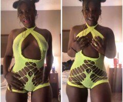 Oakland East Bay Female Escort — pierced nips & pierced kitty specials - Image 5