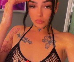 Sweet & Petite 22 — Cincinnati Female Escort (Incall, Outcall, CarPlay, BBJ) - Image 2