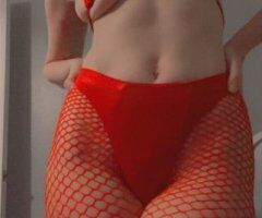 Petite Blonde Female Escort — Baton Rouge Outcall (No Deposit) for Residential Homes - Image 2