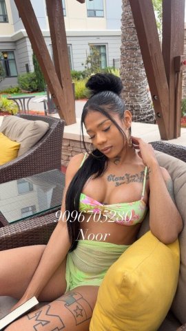 San Gabriel Valley Petite Filipina/Panama Mix Escort — Double D Service - 1