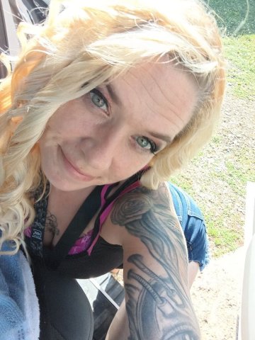 Pittsburgh PA Blonde Submissive Outcall & Content Packages (28) - 1