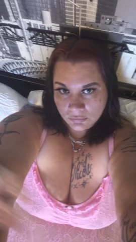 Atlanta GA Curvy Escort for Upscale Pleasure - 1