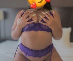 Luxury Female Escort in Denton — VIP late-night companionship - Image 2